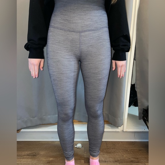 Lululemon Align leggings size 2! - Picture 2 of 3